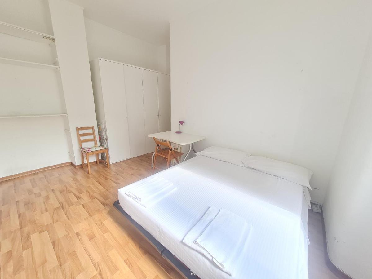 Santa Maria Valle Apartment Милан Экстерьер фото